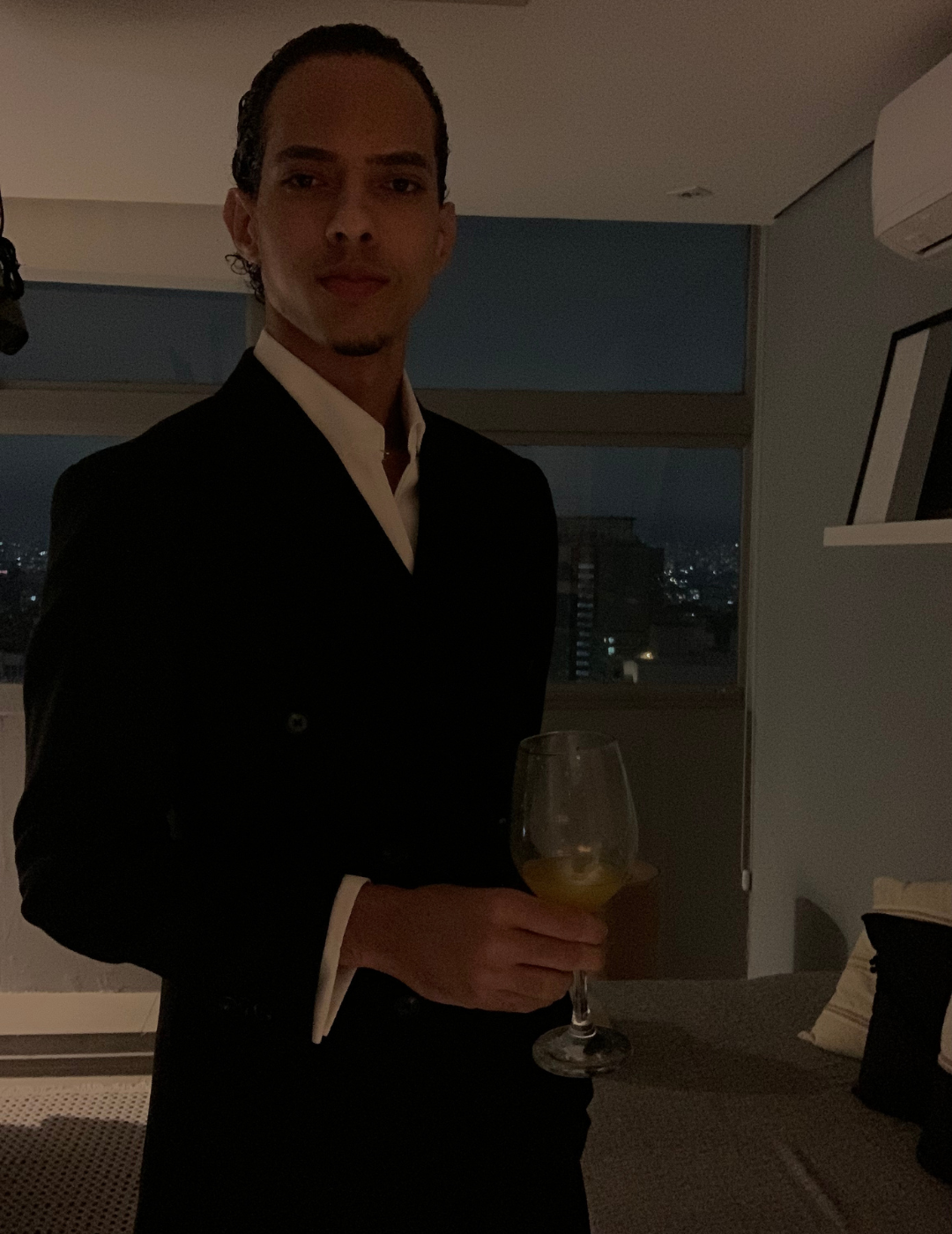 Traje negro genovés cruzado