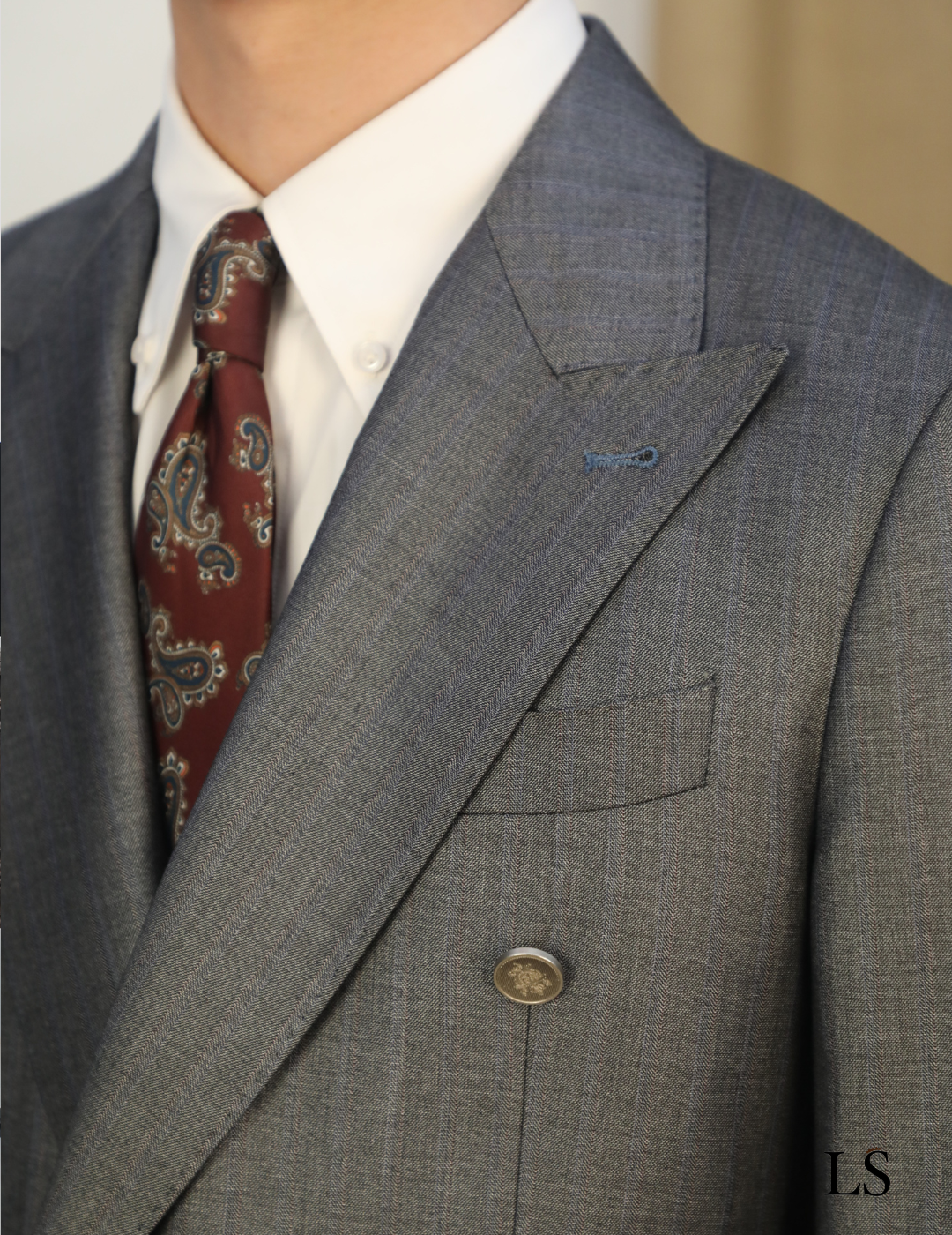 Double Breasted Peak Lapel Gray Suit