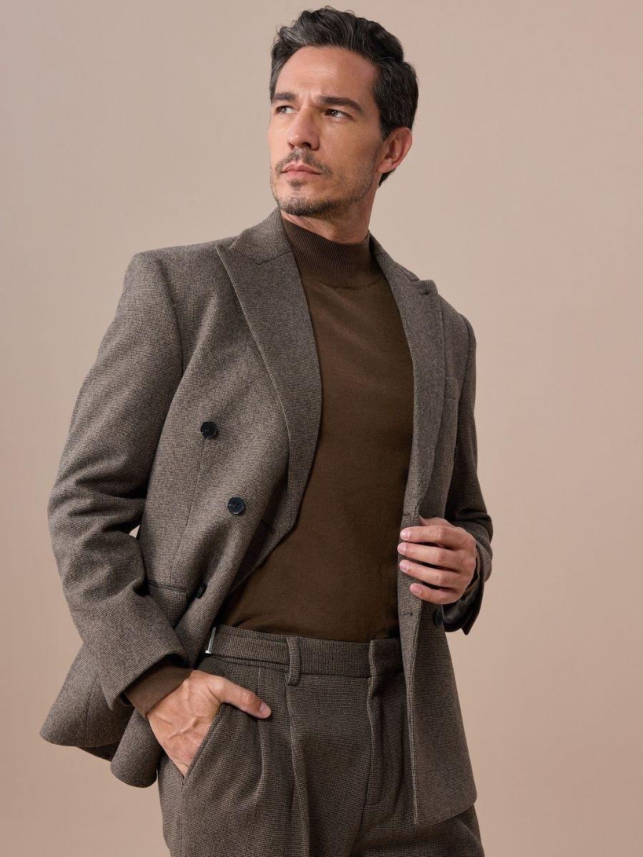 Regio Double Breasted Suit